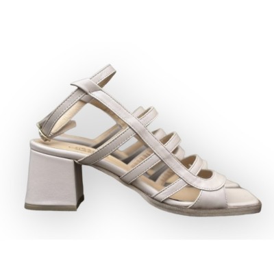sandalo Incanto in pelle nude