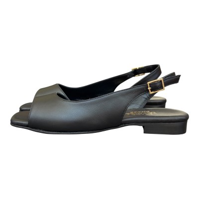 sandalo Daiana in pelle nero