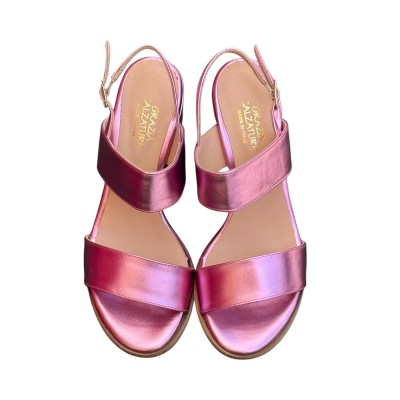 sandalo Taormina in pelle laminata fucsia
