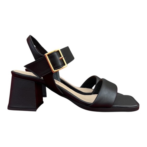 sandalo Perla in pelle nero