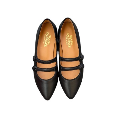ballerina Katia in pelle nera