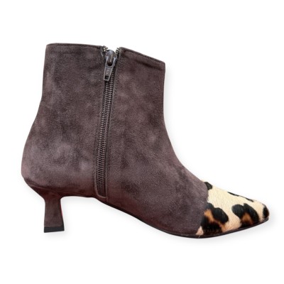 stivaletto Giuly in camoscio marrone inserto animalier u