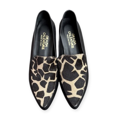 mocassino Carol in pelle nero e inserto animalier