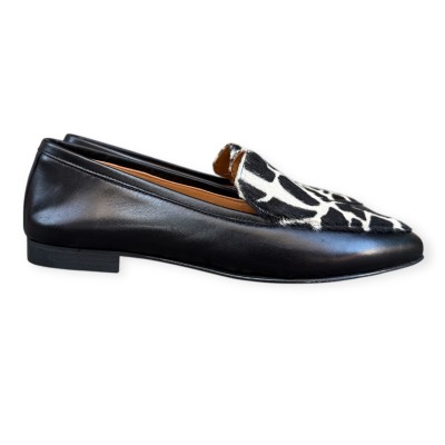 mocassino Carol in pelle nero e inserto animalier