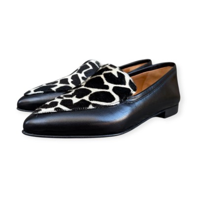 mocassino Carol in pelle nero e inserto animalier