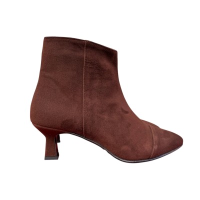 stivaletto Giuly in camoscio marrone