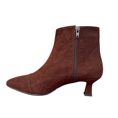 stivaletto Giuly in camoscio cioccolato