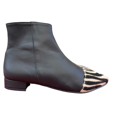 stivaletto Mimy in pelle nero e inserto animalier zebrato