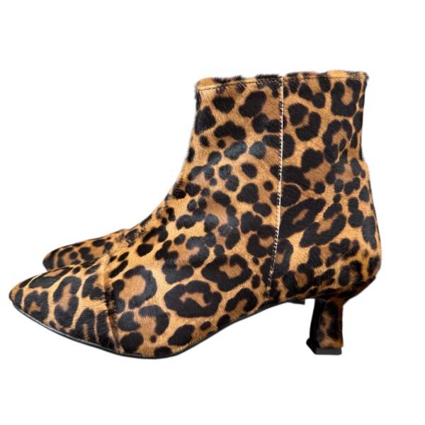 stivaletto Giuly in pelle animalier maculato