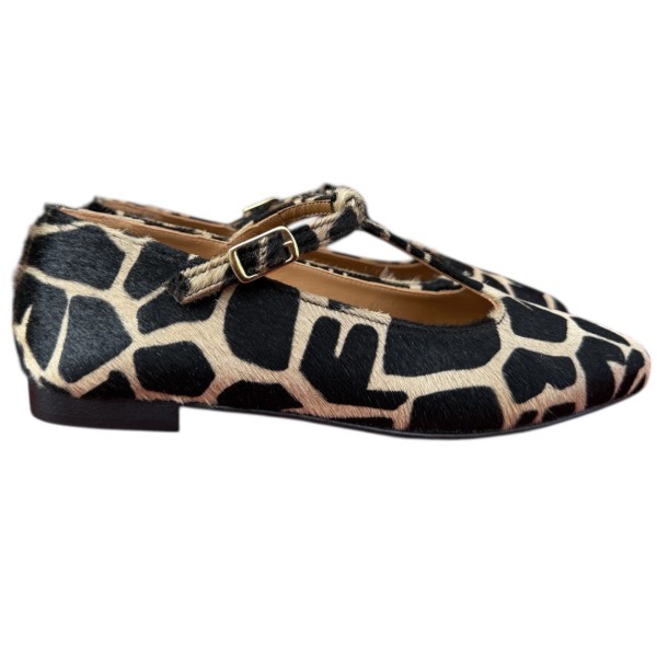 ballerina Maria in pelle animalier giraffa