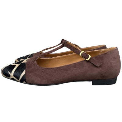 ballerina Maria in camoscio cioccolata e animalier giraffa