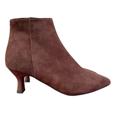 stivaletto Winnie  in camoscio cioccolato