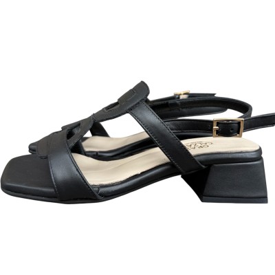 sandalo Desiree in pelle nero