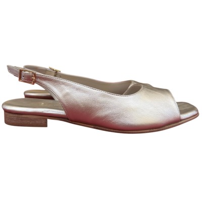 sandalo Daiana in pelle platino