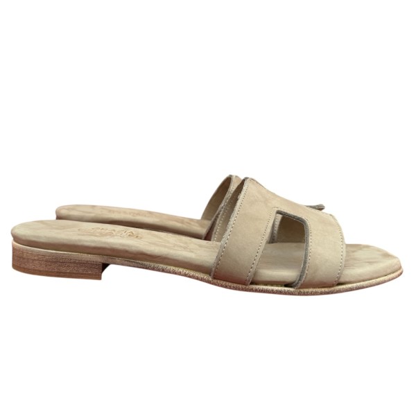 ciabattina Lolita in nabuk taupe