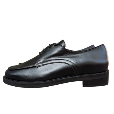 stringata Emy in pelle nera
