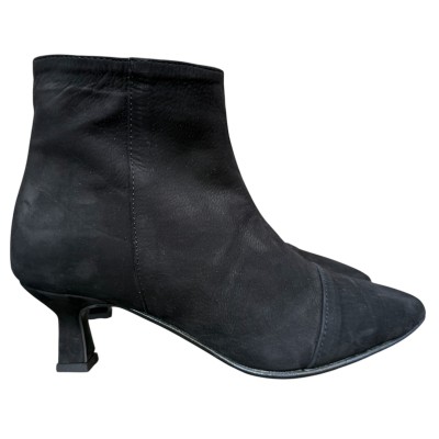 stivaletto Giuly in nabuk nero