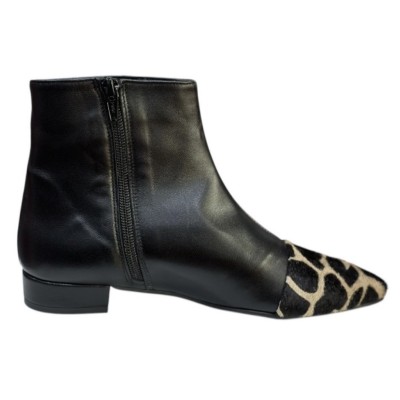 stivaletto Mimy in pelle nero e inserto animalier giraffa