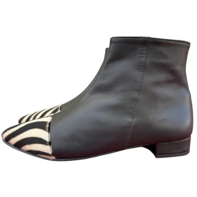 stivaletto Mimy in pelle nero e inserto animalier zebra