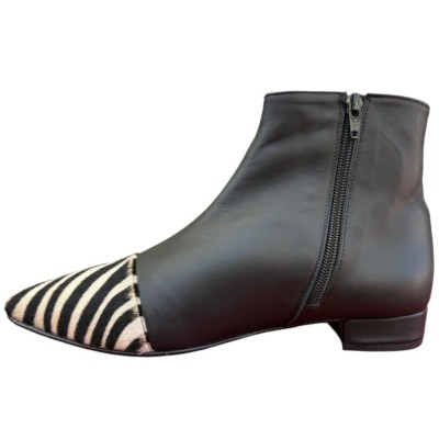 stivaletto Mimy in pelle nero e inserto animalier zebra