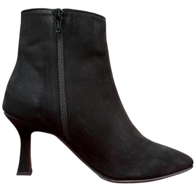 stivaletto Ariete in nabuk nero