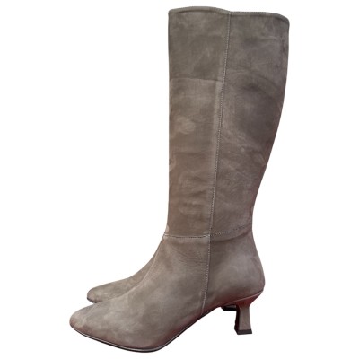 stivale Diana in nabuk taupe