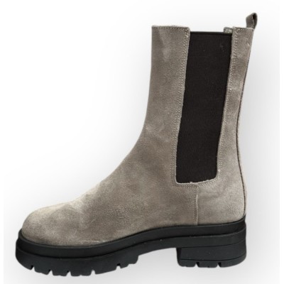 stivaletto Melissa in camoscio taupe