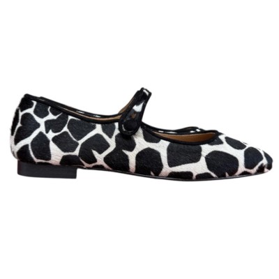 ballerina Chiara in pelle animalier giraffa fondo bianco