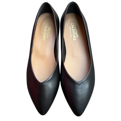 ballerina Vale in pelle nera
