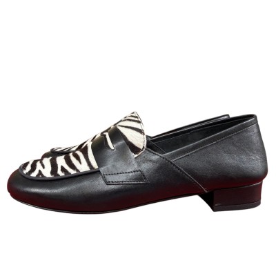 mocassino Benny in pelle nero e inserto zebrato