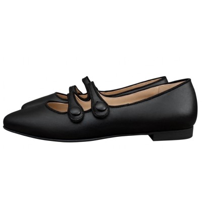 ballerina Katia in pelle nera
